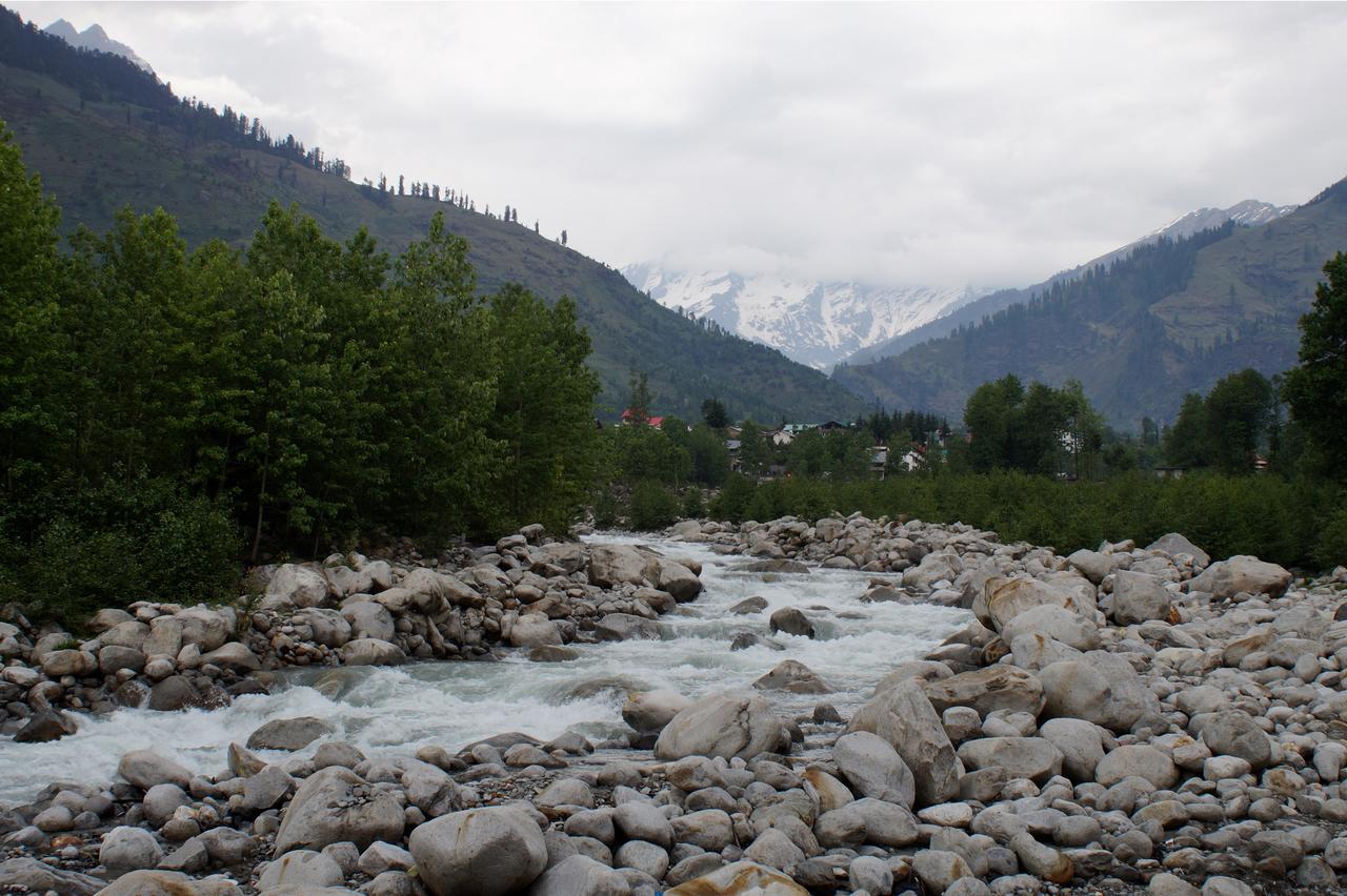 Resort The Allure Grand Resort -A Majestic Riverside Retreat Manali (Himachal Pradesh)